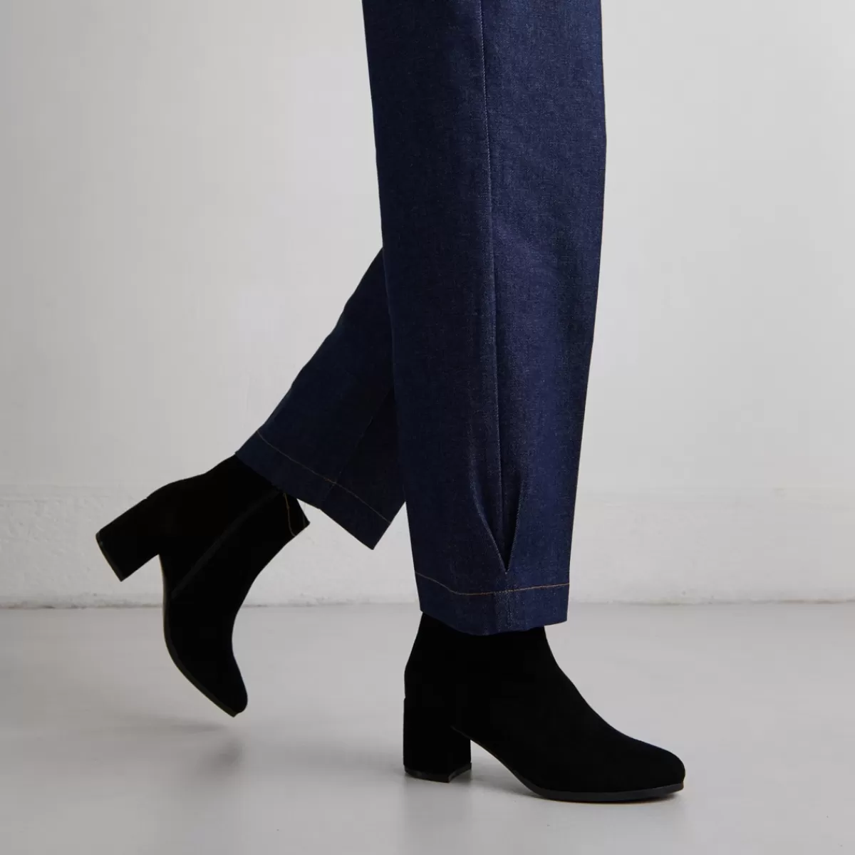 Heeled Boots^Jonak Outlet