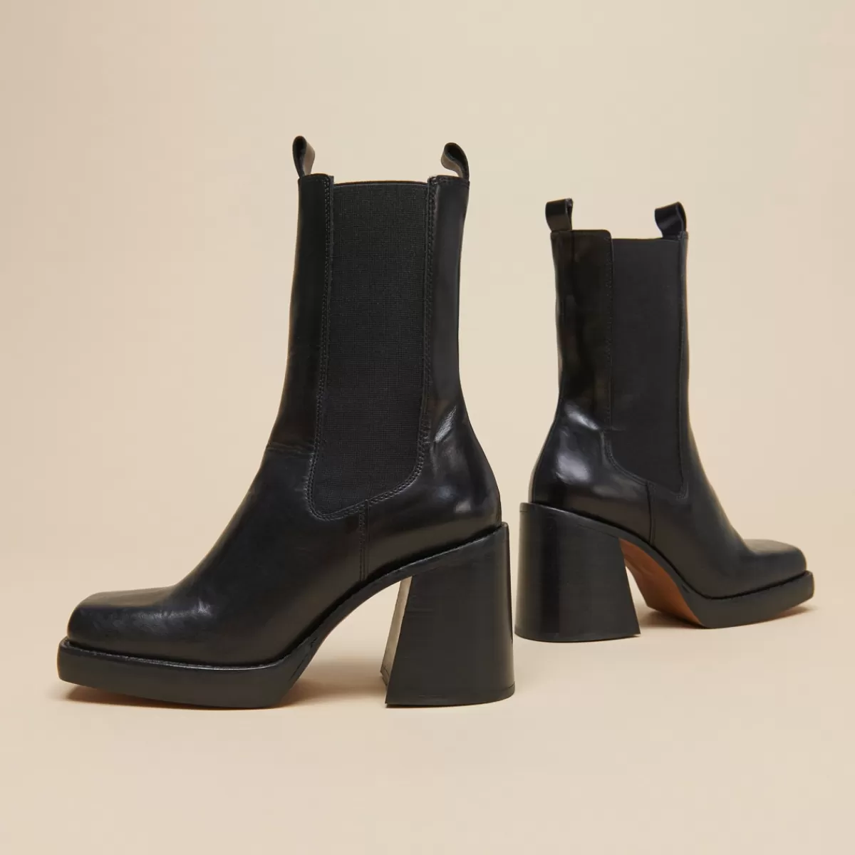 Heeled Boots Square Toe And Elastic^Jonak Hot