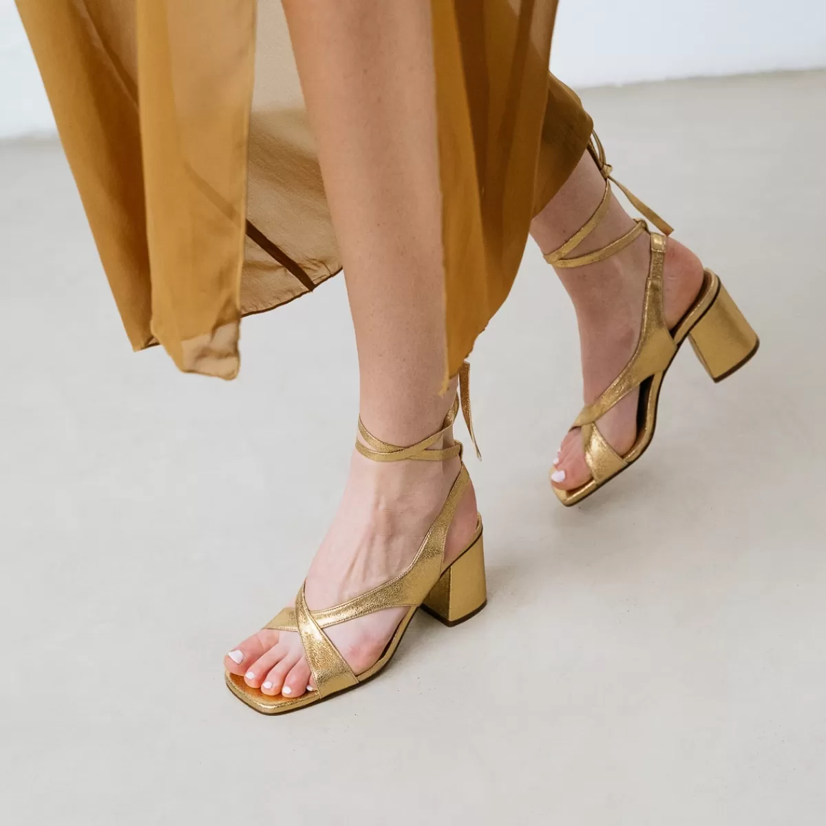 Heeled Sandals With Tie Straps^jonak Hot