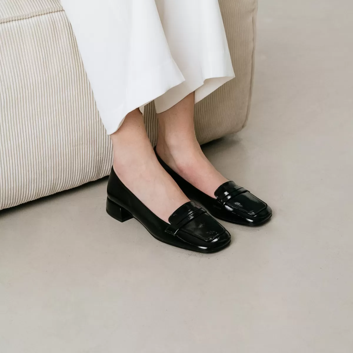 Loafers With Small Heels^jonak Store