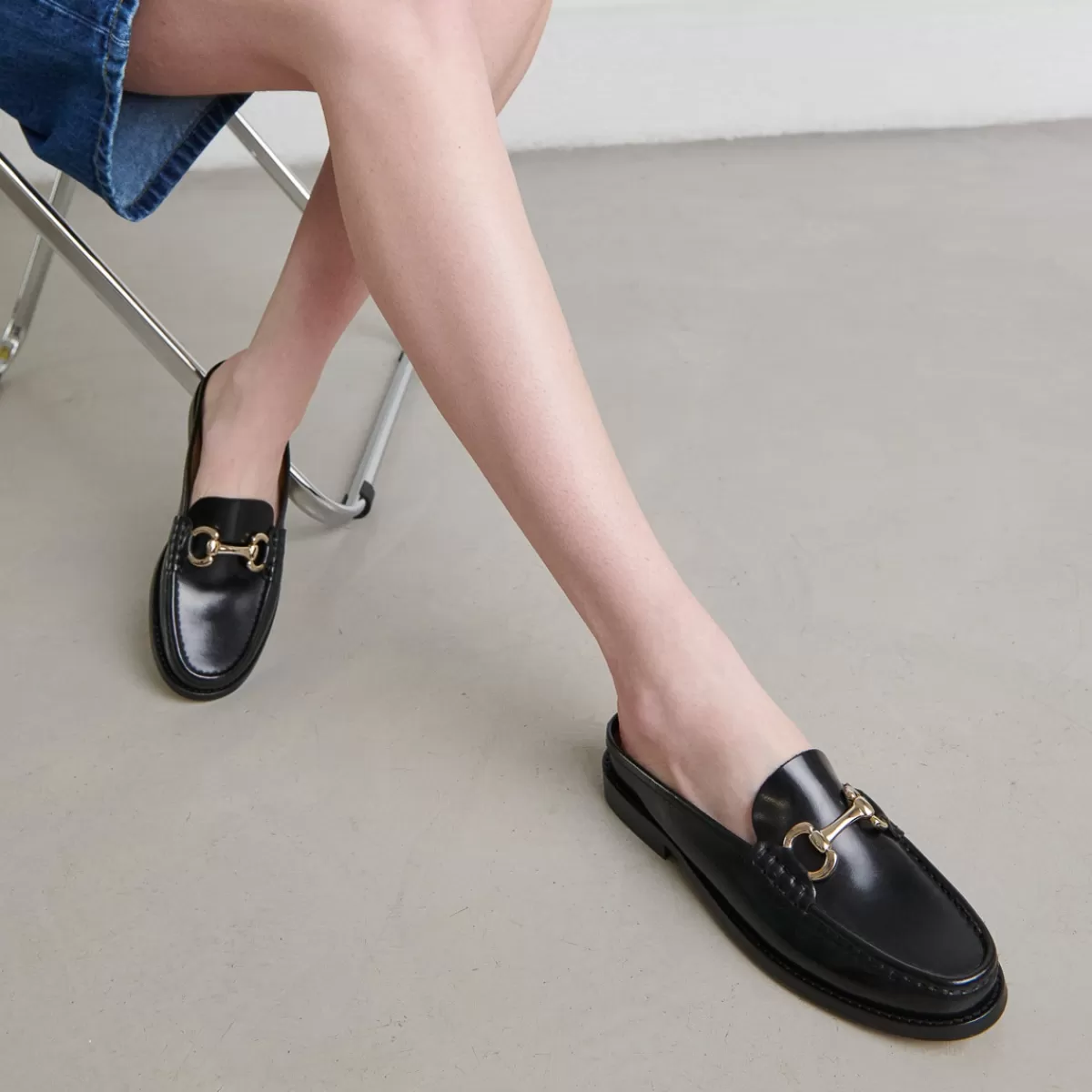 Moccasins With Golden Jaws^jonak Outlet