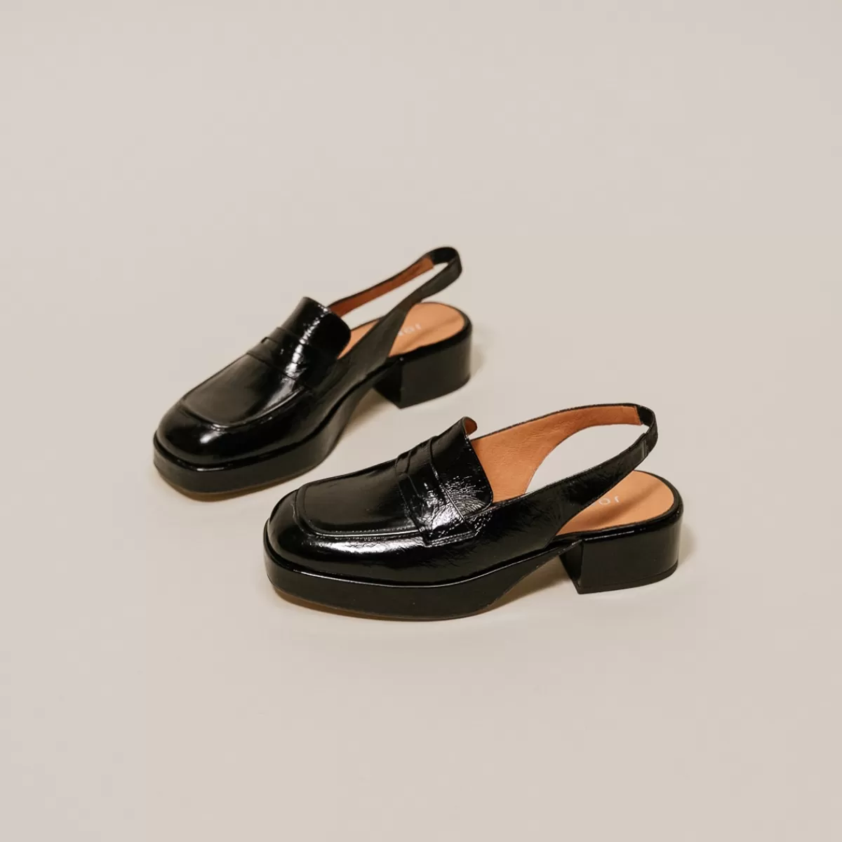 Open Loafers With Square Toe And Small Heels^jonak Store
