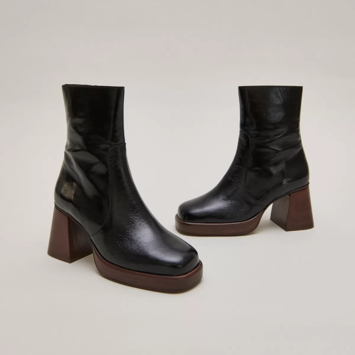 Platform Boots^Jonak New