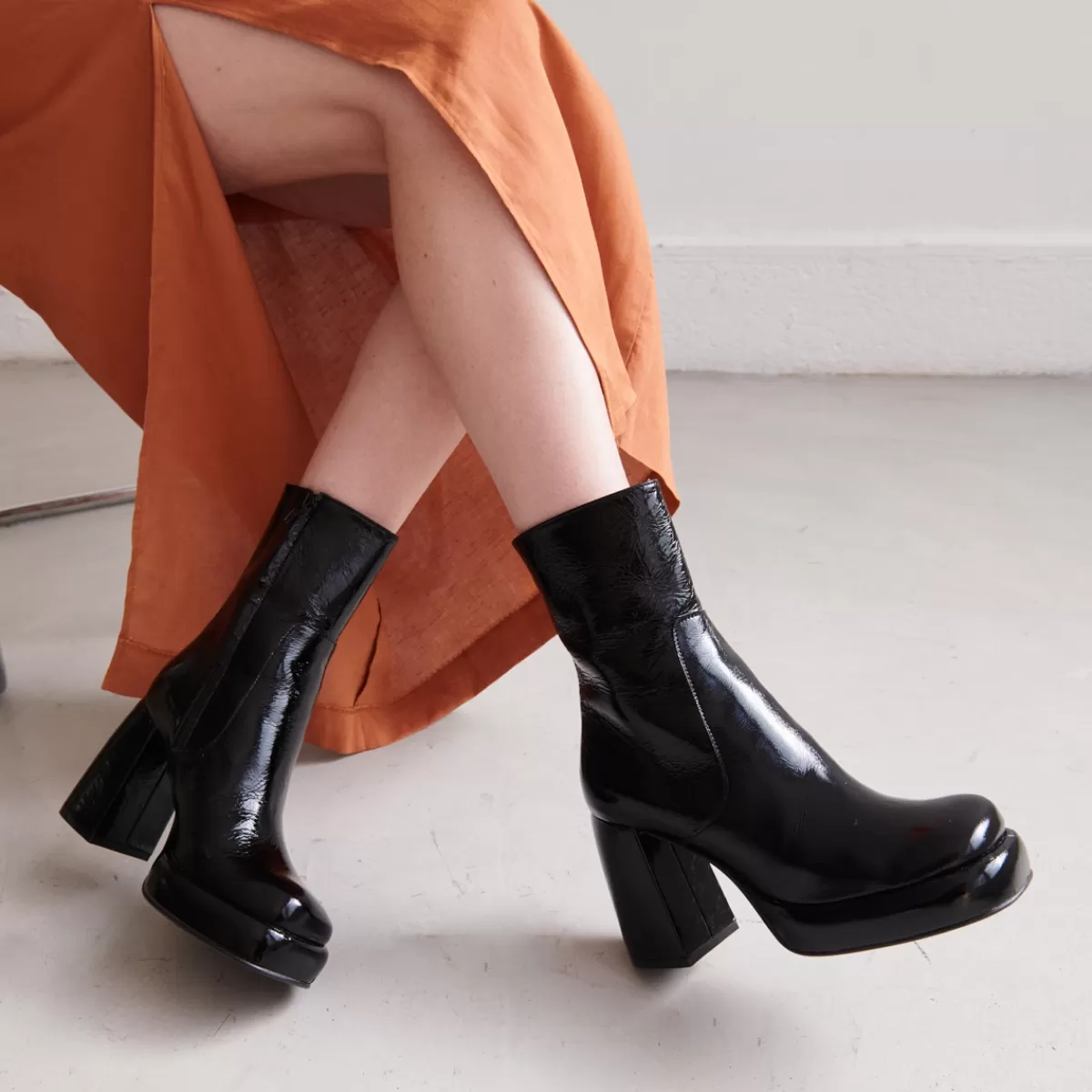 Platform Boots With Square Toes^Jonak Store