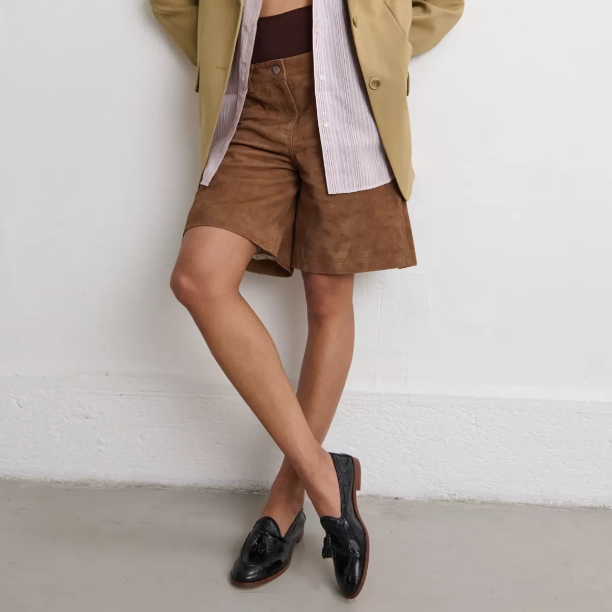 Round Toe Loafers With Pompons^jonak Online