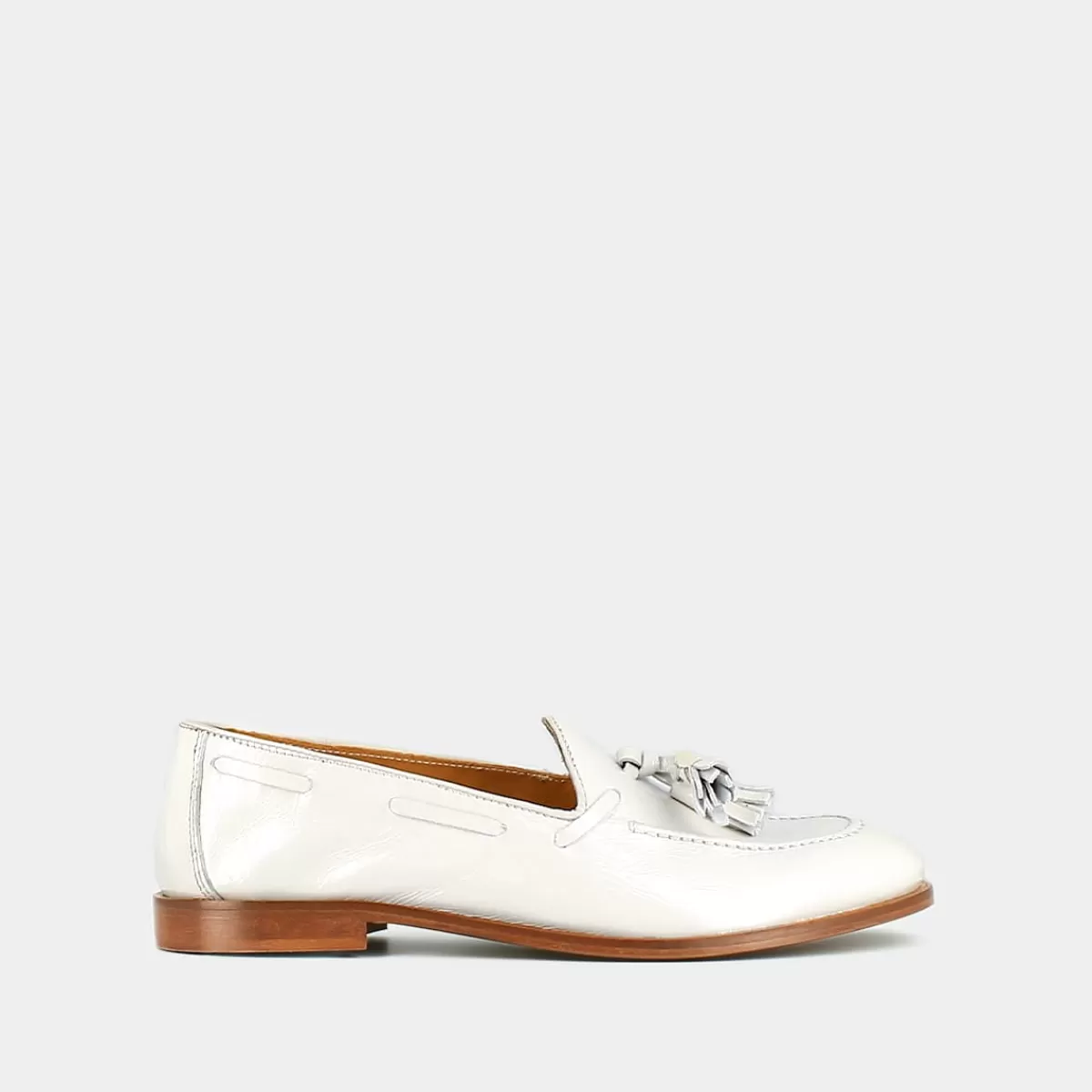 Round Toe Loafers With Pompons^jonak Online