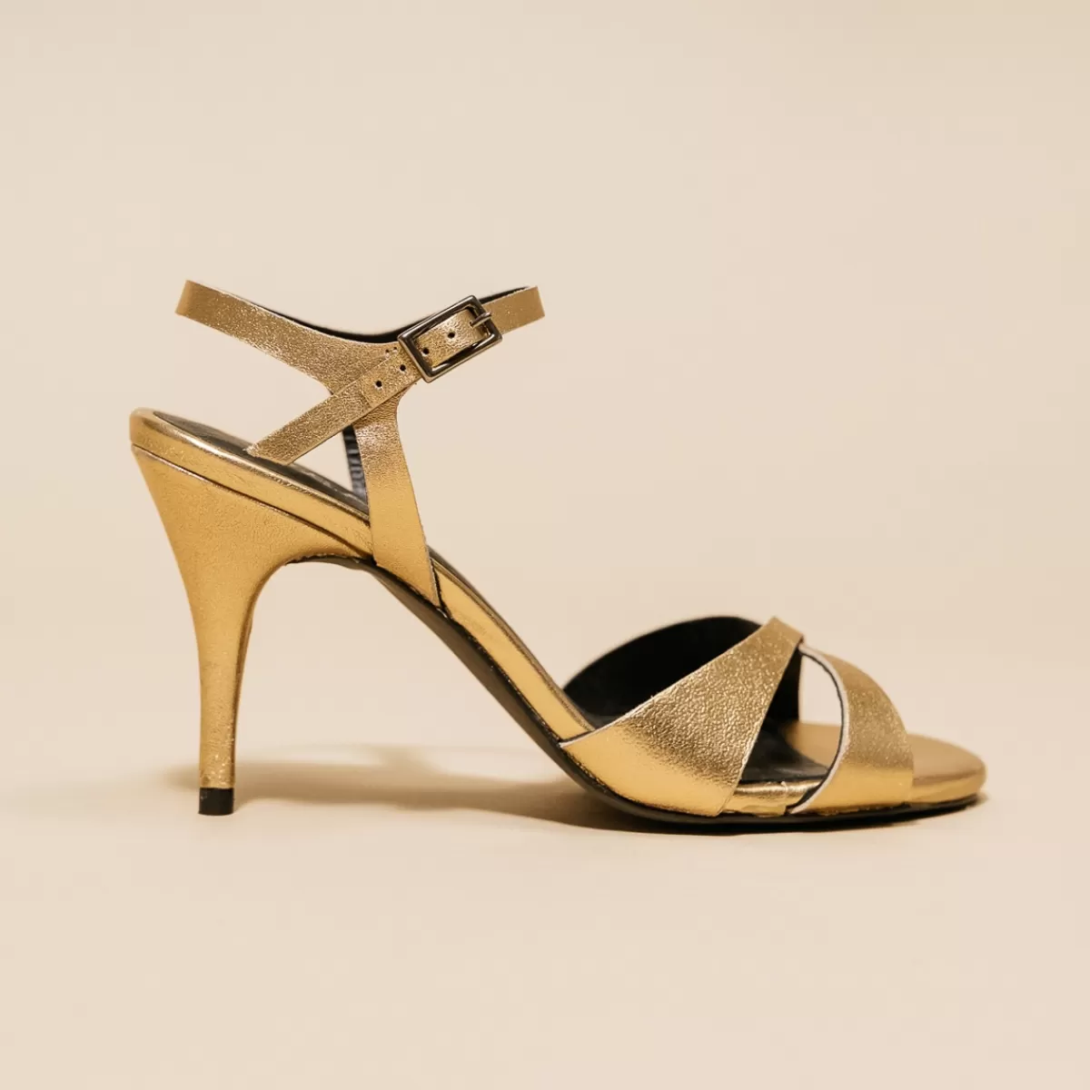 Sandals With Heels And Round Toes^jonak Online