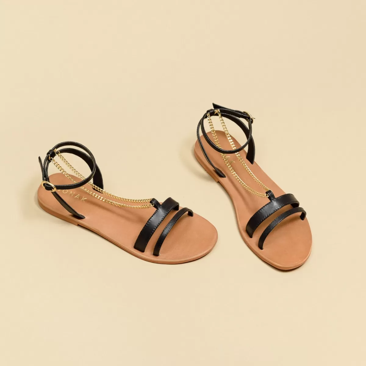 Sandals With Straps And Chains^jonak Fashion