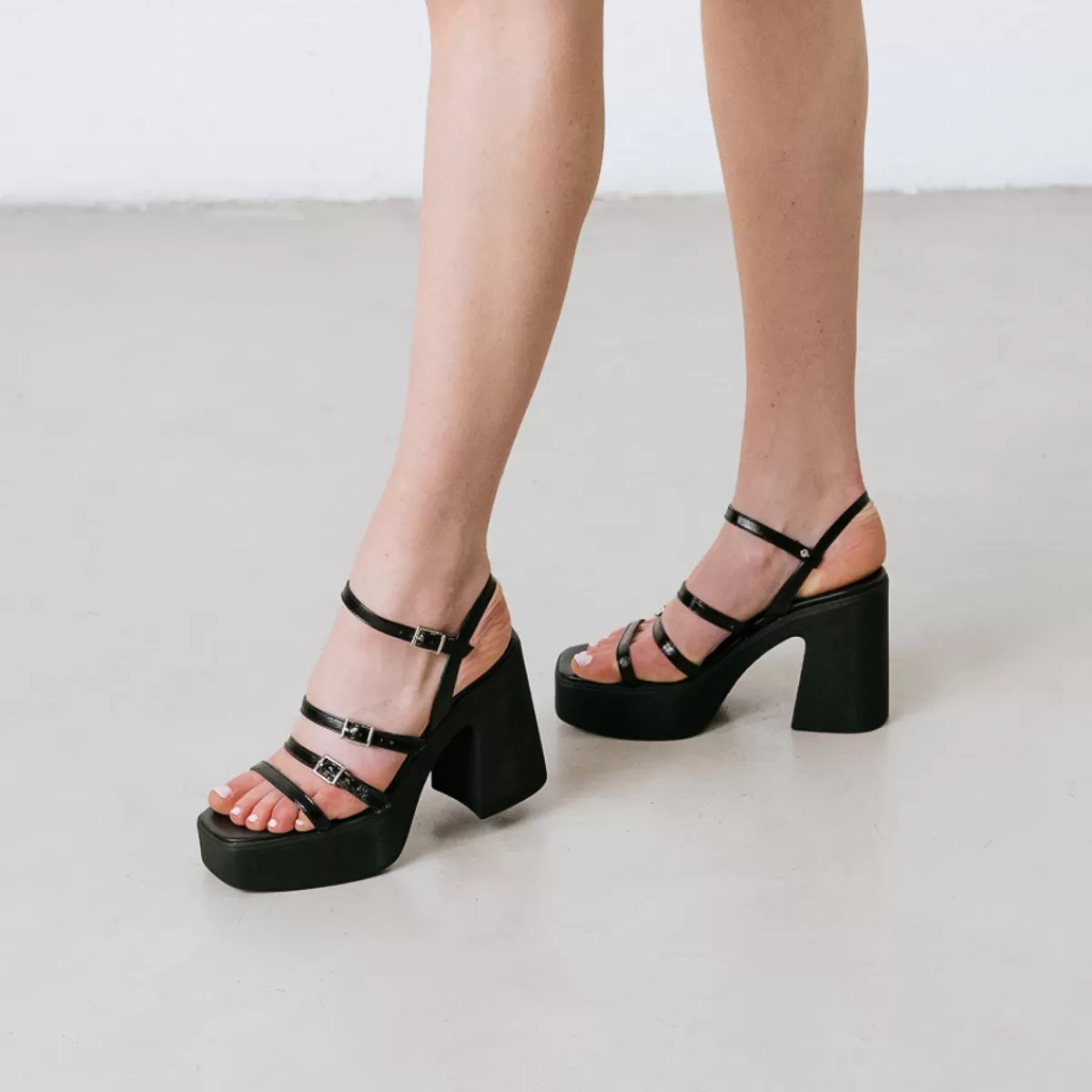 Sandals With Straps And Platforms^Jonak Fashion