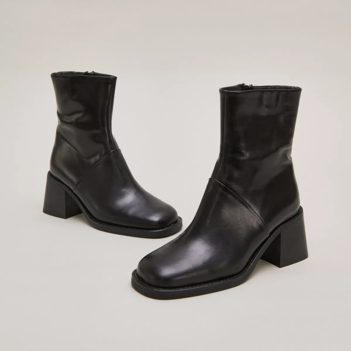 Square-Toe Boots With Exposed Seams^Jonak Clearance